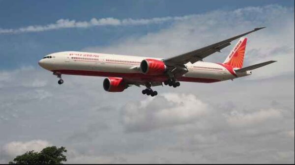 अहमदाबाद में भीषण विमान हादसा: एयर इंडिया की फ्लाइट क्रैश