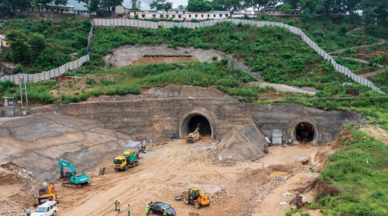 ऋषिकेश–कर्णप्रयाग रेल परियोजना को नई गति, चार स्टेशनों के निर्माण की निविदा पूरी