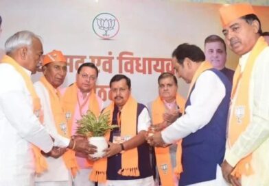 सभी सांसदों और विधायकों ने संगठन को मजबूत बनाने और वर्ष 2027 के चुनाव में जीत सुनिश्चित करने को लेकर की चर्चा