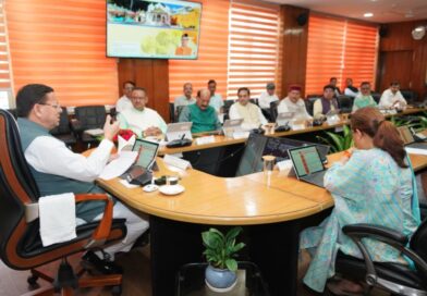 ईंधन बचत पर धामी सरकार सख्त, सरकारी वाहनों में 50% EV अनिवार्य