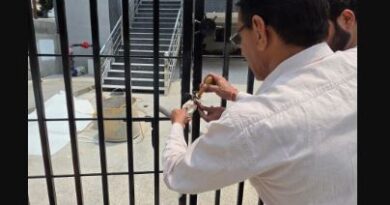 एमडीडीए का बड़ा एक्शन, रेसकोर्स में अवैध बहुमंजिला व्यवसायिक भवन सील