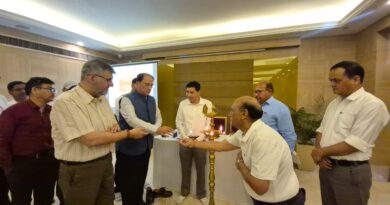 खाद्य सुरक्षा मानकों पर सख्ती, होटल संचालकों को किया जागरूक