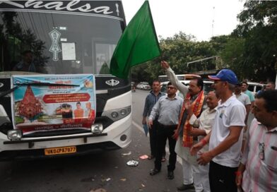 सोमनाथ स्वाभिमान पर्व विशेष निःशुल्क ट्रेन यात्रा के लिए नैनीताल जिले से 37 श्रद्धालुओं का दल हुआ रवाना