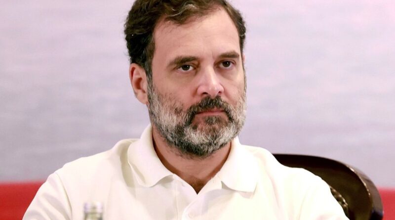 महिला आरक्षण कानून पर फिर गरमाई सियासत, राहुल गांधी ने सरकार को घेरा