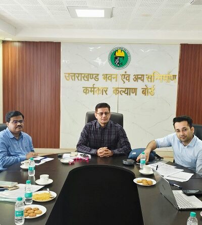 मुख्यमंत्री धामी की श्रमिक स्वास्थ्य पहल बनी दूसरे राज्यों के लिए प्रेरणा, उत्तर प्रदेश की टीम ने किया उत्तराखण्ड के मॉडल का अध्ययन