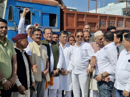 हल्द्वानी: लालकुआं पहुंची कांग्रेस की न्याय यात्रा, महंगाई-भ्रष्टाचार और अंकिता भंडारी हत्याकांड को लेकर बोले यशपाल और करन